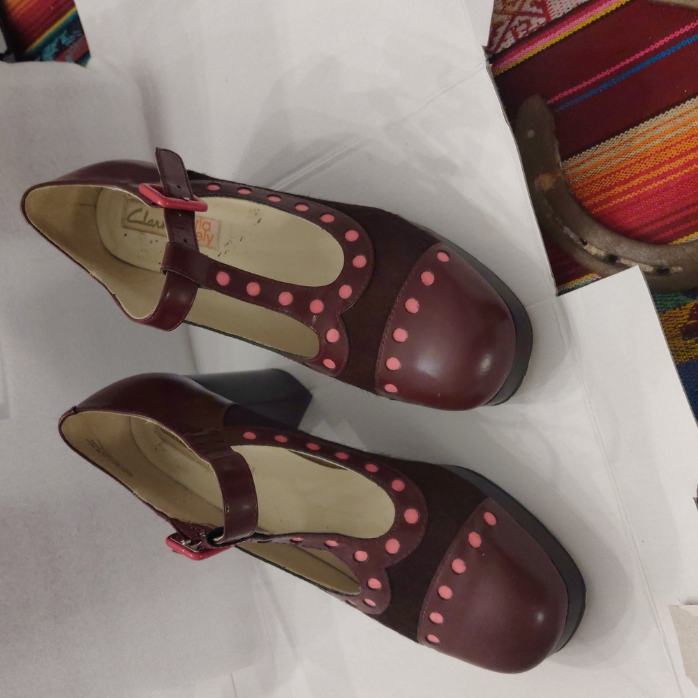 Orla Keily Dotty Clarks size 7.5 Maroon